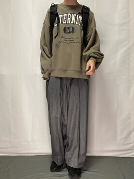 「いいね返し」｜「アイテム（スウェット）」を使った、YOKIKIさん（メンズ・180cm）の秋コーディネート