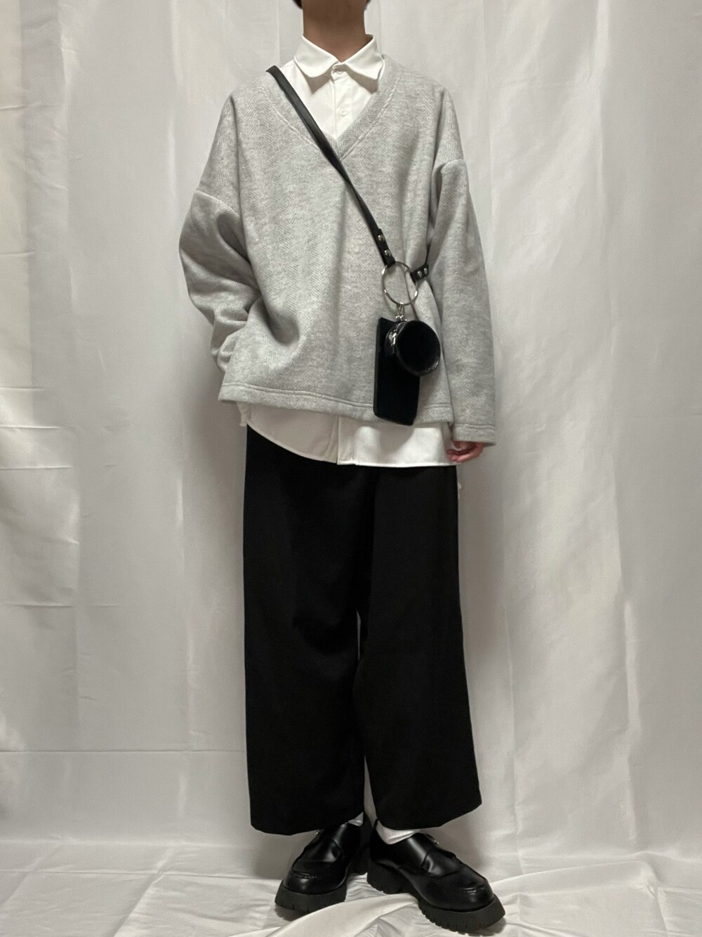 YOKIKIさんの「Heavy TR Tapered Wide Slacks/ヘビーTRテーパードワイドスラックス（CASPER JOHN）」を使ったコーディネート