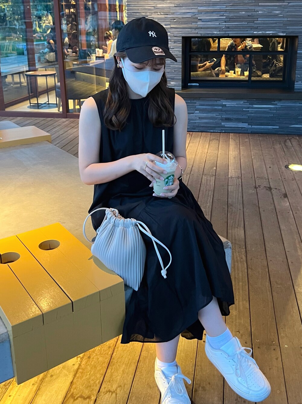 「夏コーデ、キャップ、今日のコーデ、ootd、おしゃれさんと繋がりたい、ティアードワンピース、カジュアルコーデ、スニーカーコーデ、ユニクロ」｜「'47の【47Brand】Yankees Baserunner '47 CLEAN UP（キャップ、ブルー系）」を使った、m.さん（レディース・158cm）の夏コーディネートの1枚目の写真