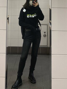 「Guess（ゲス）のアイテム（スウェット）」を使った、n☂️ さん（レディース・160cm）の夏コーディネート