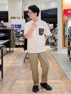 「アイテム（スラックス）」を使った、もりもんさん（メンズ・171cm・30代）の夏コーディネート