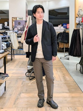 「アイテム（テーラードジャケット）」を使った、もりもんさん（メンズ・171cm・30代）の冬コーディネート