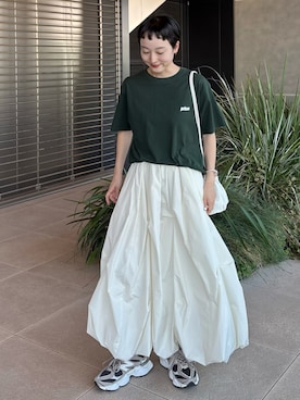 「アイテム（ブレスレット）」を使った、mami saitohさん（レディース・153cm）の夏コーディネート