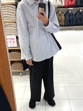 「CASPER JOHN（キャスパージョン）のAction texture tapered wide slacks/アクションテクスチャーテーパードワイドスラックス（スラックス、ブラック系）」を使った、アツさん（メンズ・178cm）の秋コーディネート