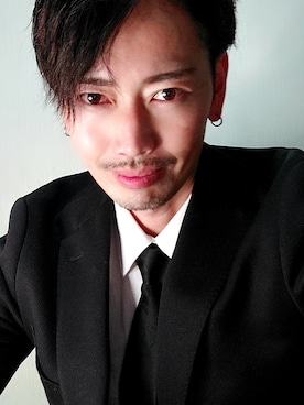 「no brand（ノーブランド）のアイテム（ジャケット/アウター、ブラック系）」を使った、中小路秀雄さんの冬コーディネート