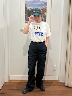「URBAN RESEARCH Sonny Label(アーバンリサーチサニーレーベル)のGOOD ROCK SPEED THE BEATLES T-SHIRTS(Tシャツ/カットソー、ホワイト系)」を使った、natsuhaさん(レディース・161cm)の春コーディネート