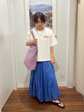 「URBAN RESEARCH Sonny Label(アーバンリサーチサニーレーベル)の別注/DISNEY/ポスターアートTシャツ(Tシャツ/カットソー、ホワイト系)」を使った、natsuhaさん(レディース・161cm)の夏コーディネート