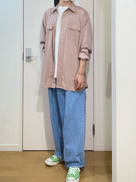 「CONVERSE（コンバース）のアイテム（Tシャツ/カットソー）」を使った、sshuhoさん（メンズ・173cm）の夏コーディネート