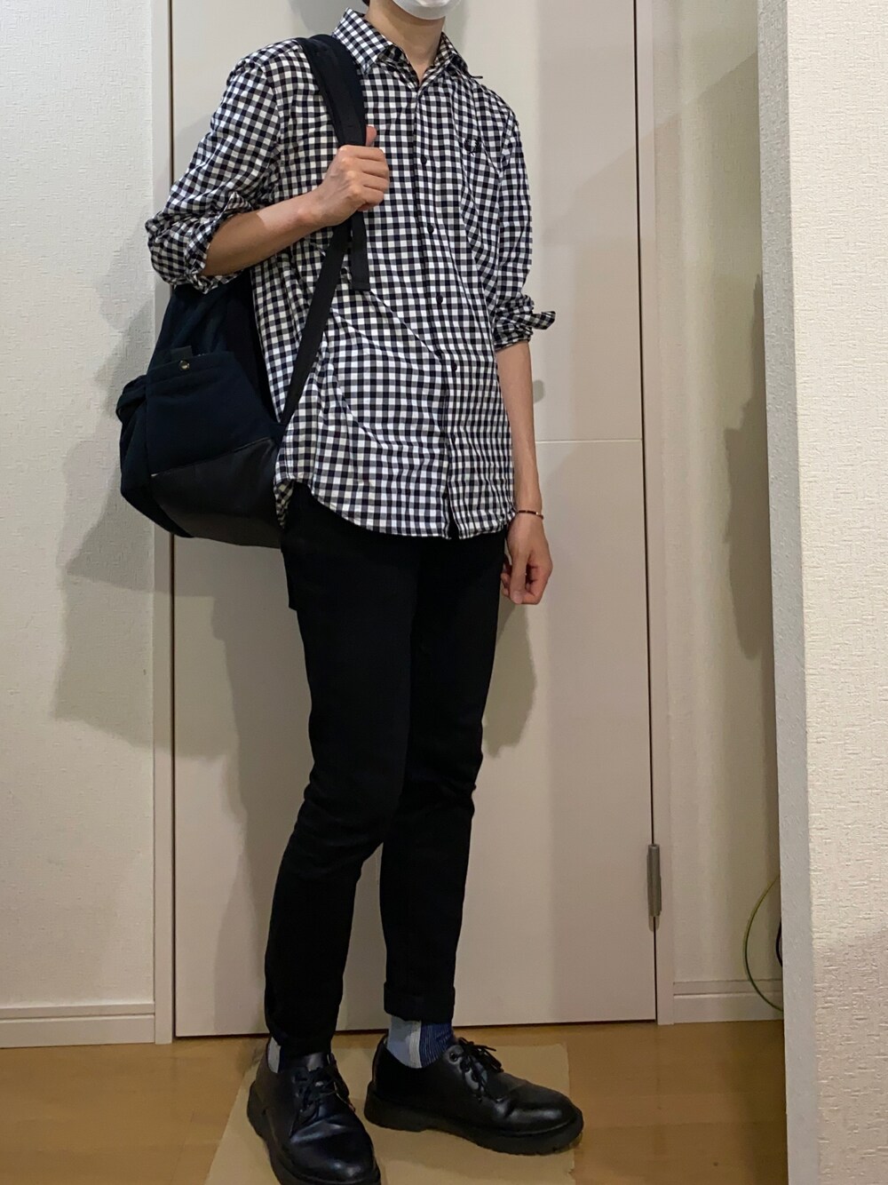 「FRED PERRYのアイテム（シャツ/ブラウス、ホワイト系）」を使った、sshuhoさん（メンズ・173cm）の秋コーディネートの1枚目の写真