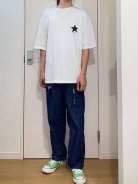 「CONVERSE（コンバース）のアイテム（Tシャツ/カットソー）」を使った、sshuhoさん（メンズ・173cm）の夏コーディネート