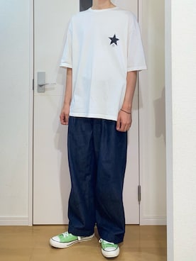 「CONVERSE（コンバース）のアイテム（Tシャツ/カットソー）」を使った、sshuhoさん（メンズ・173cm）の夏コーディネート