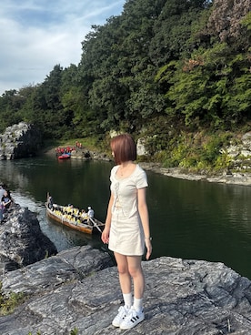 「アイテム（レッグウェア）」を使った、suzuさん（レディース・163cm・10代）の秋コーディネート