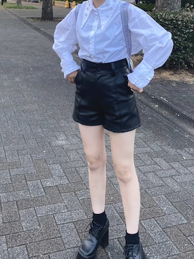 「アイテム（バックパック/リュック、シルバー系）」を使った、りんたんさん（レディース・152cm）の秋コーディネート