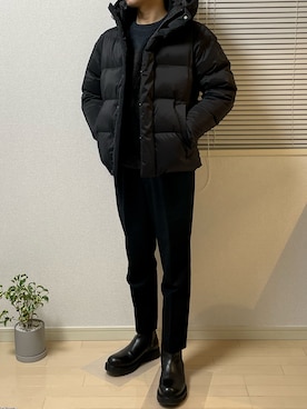 「marka（マーカ）のアイテム（スラックス）」を使った、Cn.T.さん（メンズ・170cm）の冬コーディネート