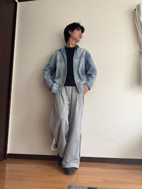 「WYM LIDNM（ウィム バイ リドム）のEXTRA FINE COTTON CROPPED L/S TEE（Tシャツ/カットソー、ブラック系）」を使った、masayaさん（メンズ・177cm）の春コーディネート