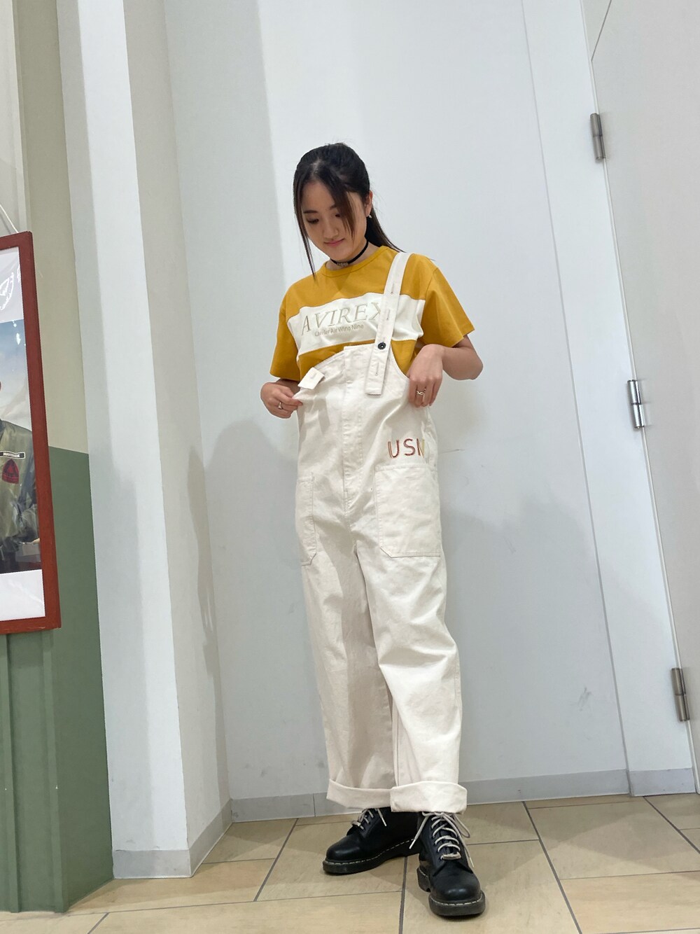 「オーバーオール、AVIREX、オーバーサイズ、白パンツ、パンツスタイル、リラックススタイル、ootd、カジュアルコーデ、オトナカジュアル、AVIREXBelle」｜「AVIREXの【直営店限定】N-1 NAVY DECK STYLE OVERALL/ N-1ネイビーデッキスタイルオーバーオール（サロペット/オーバーオール、ホワイト系）」を使った、ayusaさん（レディース・165cm）の夏コーディネートの1枚目の写真