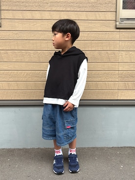 「coca（coca）（コカ）のアイテム（トップス）」を使った、あると/うたはさん（キッズ・90cm）の秋コーディネート