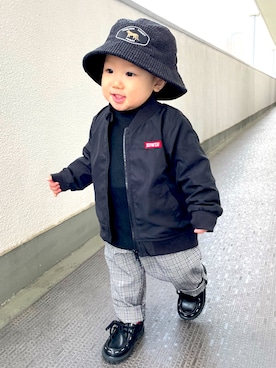 「EDWIN（エドウィン）のアイテム（ジャケット/アウター）」を使った、あると/うたはさん（キッズ・80cm）の冬コーディネート