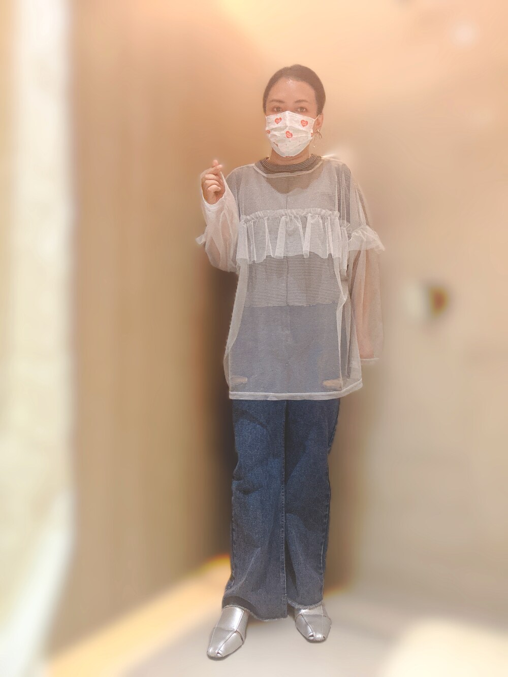 「HAREのムスビモチーフピアス(HARE)（ピアス（両耳用）、シルバー系）」を使った、Amy Leeさん（レディース・158cm）の春コーディネートの1枚目の写真