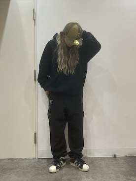 「BlackEyePatch（ブラックアイパッチ）のアイテム（帽子）」を使った、顔さん（レディース・163cm）の秋コーディネート