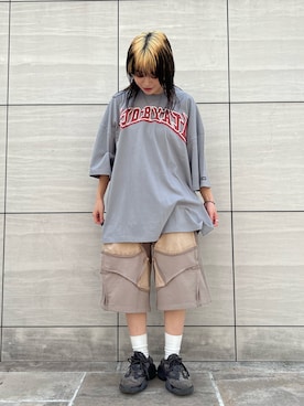 「原宿」｜「アイテム（スウェットパンツ）」を使った、顔さん（レディース・163cm）の春コーディネート