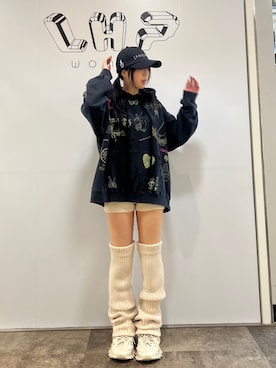 「アイテム（パーカー）」を使った、顔さん（レディース・163cm・20代）の冬コーディネート