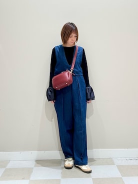 「アイテム（オールインワン・サロペット）」を使った、asanofさん（レディース・160cm）の秋コーディネート