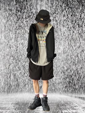 「patagonia（パタゴニア）の【Patagonia/パタゴニア】Torrentshell 3L Jacket(トレントシェル3L ジャケット)（ナイロンジャケット、ブラック系）」を使った、噂のキーマンさん（メンズ・170cm）の夏コーディネート