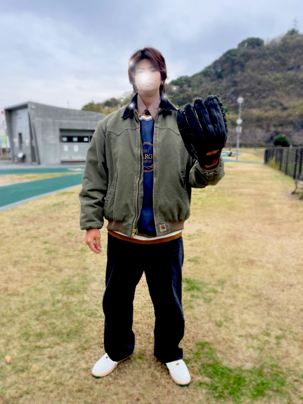 yun｜Carharttのブルゾンを使った冬コーディネート - WEAR