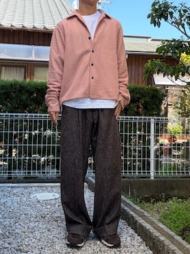 「SENSE OF PLACE by URBAN RESEARCH（センスオブプレイスバイアーバンリサーチ）のネップワイドダブルスラックス（スラックス、ブラウン系）」を使った、dai31さん（メンズ・165cm）の春コーディネート