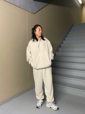 「アイテム（その他トップス）」を使った、Manaさん（レディース・161cm）の秋コーディネート