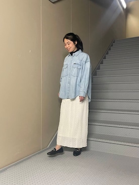 「Lee（リー）のアイテム（シャツ/ブラウス）」を使った、Manaさん（レディース・161cm）の冬コーディネート