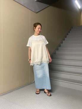 「URBAN RESEARCH Sonny Label(アーバンリサーチサニーレーベル)のライトオンスIラインデニムスカート(スカート、ブルー系)」を使った、Manaさん(レディース・161cm)の夏コーディネート