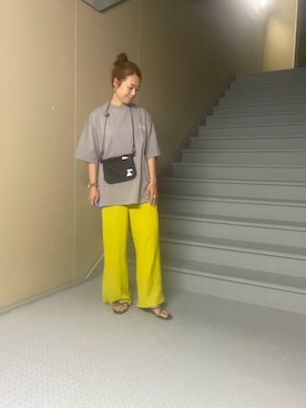 「POLeR(ポーラー)のPOLeR PHOTO QUICK DRY T-SHIRTS(Tシャツ/カットソー、グレー系)」を使った、Manaさん(レディース・161cm)の夏コーディネート