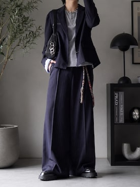 「EVOLVERA（エボルヴェラー）のThermal Henley Neck Hook Long T-shirt / サーマルヘンリーネック フック ロングT（Tシャツ/カットソー、グレー系）」を使った、つぐさん（メンズ・173cm）の秋コーディネート