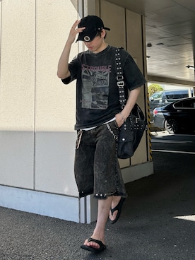 「オールブラック」｜「アイテム（キャップ）」を使った、つぐ吉さん（メンズ・173cm）の夏コーディネート
