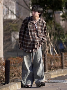 「ADRER（アドラー）のアイテム（トップス）」を使った、つぐ吉さん（メンズ・173cm）の冬コーディネート