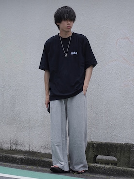 「Chikashitsu +（チカシツプラス）のアイテム（スウェットパンツ）」を使った、つぐ吉さん（メンズ・172cm）の夏コーディネート