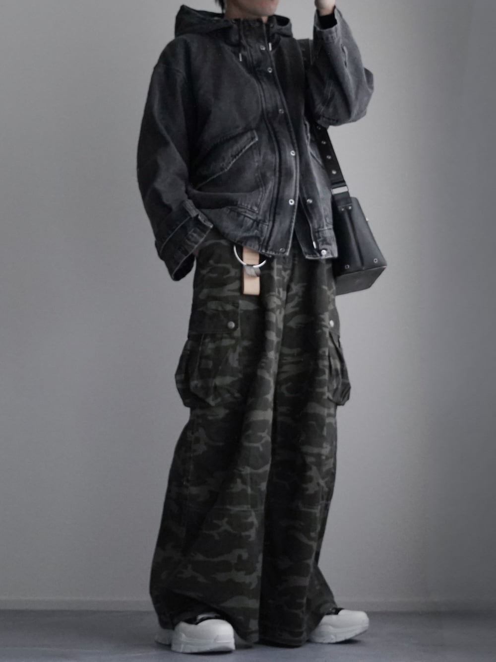 マウンテンパーカーを使った「y2k」の人気ファッションコーディネート