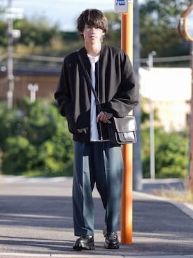 「アイテム（イヤリング）」を使った、つぐ吉さん（メンズ・172cm・20代）の秋コーディネート