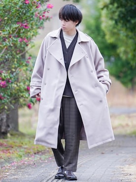「チェック柄に恋してる」｜「アイテム（トレンチコート）」を使った、つぐ吉さん（メンズ・172cm）の冬コーディネート