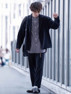 「ETELIO（エテリオ）のアイテム（テーラードジャケット）」を使った、つぐ吉さん（メンズ・172cm）の秋コーディネート