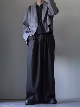 「LUENNA（ルエナ）のアイテム（スラックス）」を使った、つぐ吉さん（メンズ・173cm）の春コーディネート