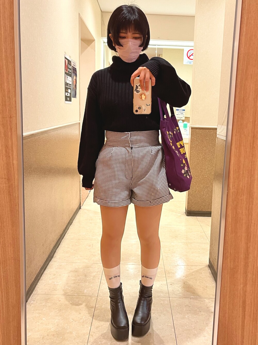 「秋のコーデ、GRL、プチプラコーデ、ショートパンツ、モノトーン」｜「GRLのアイテム（パンツ、その他）」を使った、srtkmgmgさん（レディース・156cm）の秋コーディネートの1枚目の写真