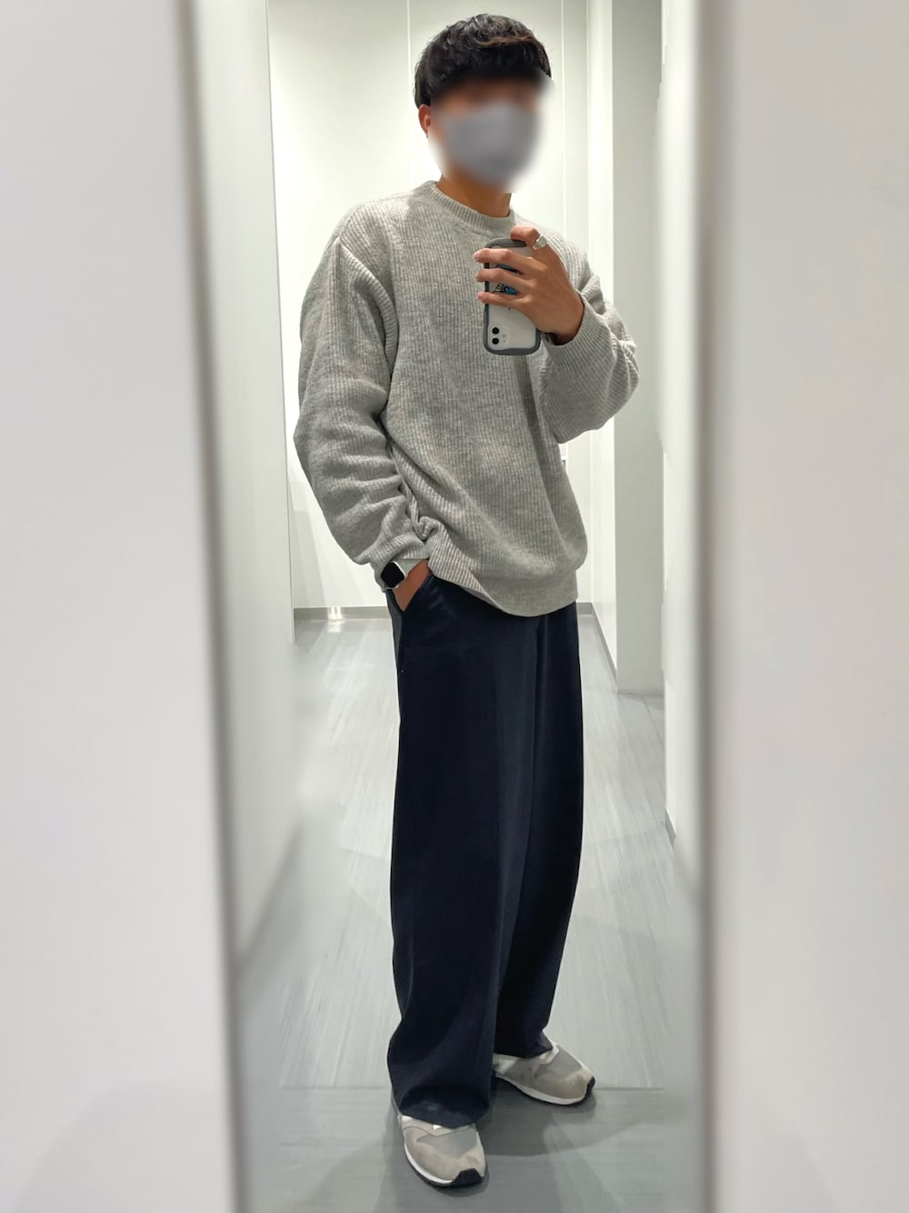 「ootd、秋服、シンプルコーデ、今日のコーデ、お洒落さんとつながりたい、いいね、save、フォローお願いします🤑、オトナカジュアル、スニーカーコーデ、シンプル、キレイめ、モノトーンコーデ、WYM、スラックス、ニューバランス、996」｜「WYM LIDNMの【WYM LIDNM】MELANGE AZE LOOSE KNIT（ニット/セーター、グレー系）」を使った、NO_BUさん（メンズ・177cm）の秋コーディネートの1枚目の写真