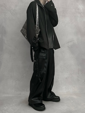 「アイテム（リング）」を使った、cobaさん（メンズ・173cm）の秋コーディネート