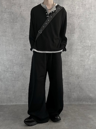 「SERACE(セラス)の【SERACE】Layered style henley neck long sleeve T-shirt / レイヤードスタイルヘンリーネックロンT(Tシャツ/カットソー)」を使った、cobaさん(メンズ・173cm)の秋コーディネート