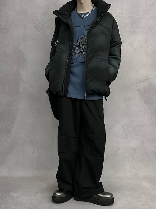 「SERACE（セラス）の【SERACE】Loose volume seamless high neck padded jacket / ルーズボリュームシームレスハイネック中綿ジャケット（ダウンジャケット/コート）」を使った、cobaさん（メンズ・173cm）の秋コーディネート