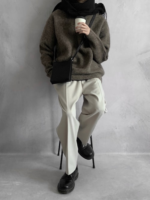 極美品♡ AP STUDIO アルパカ クルーネックニット セーター ブラウン 極美品♡ AP STUDIO アルパカ クルーネックニット セーター ブラウン