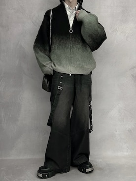 「アイテム（ブレスレット）」を使った、cobaさん（メンズ・173cm）の冬コーディネート